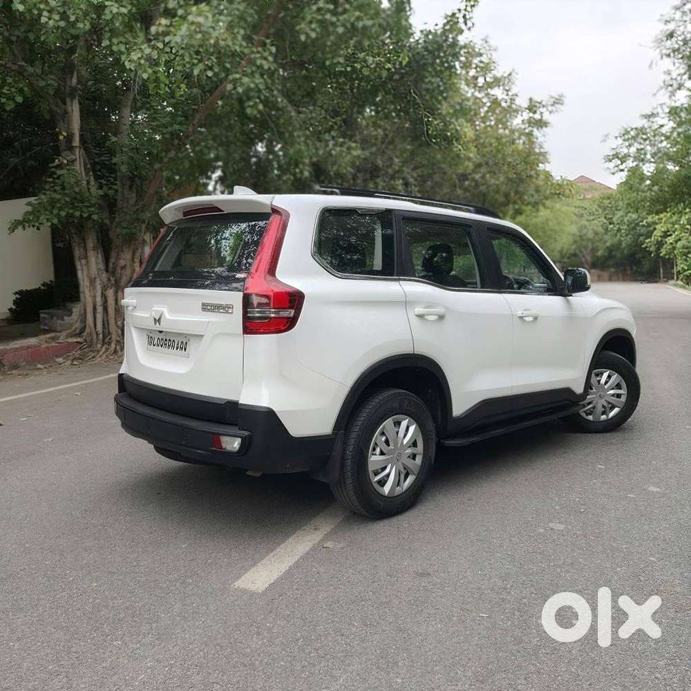 Mahindra Scorpio-n 2.0 Z2 Petrol Mt 7 Str, 2025, Petrol