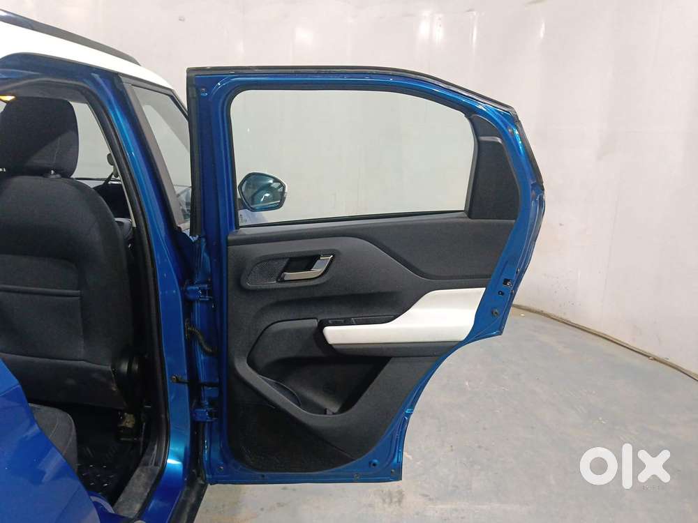 Tata Punch 1.2 Revotron Creative Dual Tone, 2021, Petrol