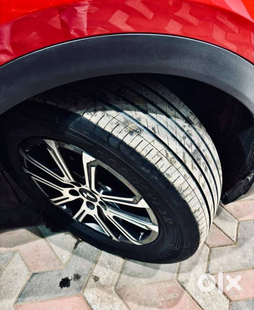 Mahindra Xuv700 2.2 Ax 5 Diesel At 7 Str, 2023, Diesel