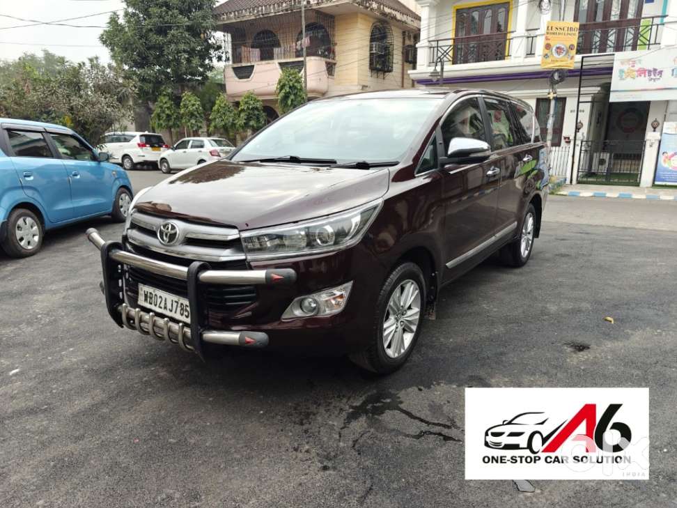 Toyota Innova Crysta
