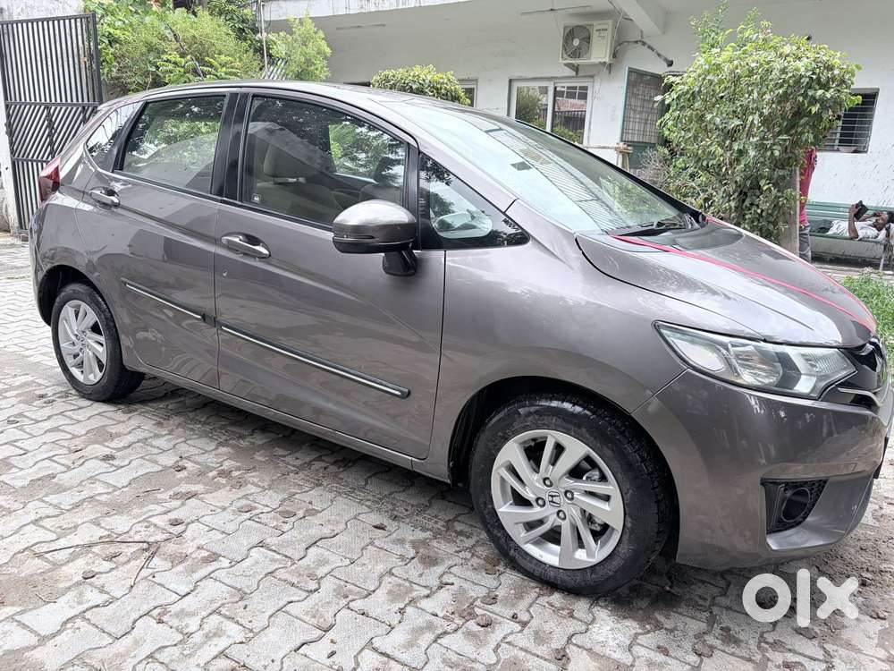 Honda Jazz V Automatic, 2016, Petrol