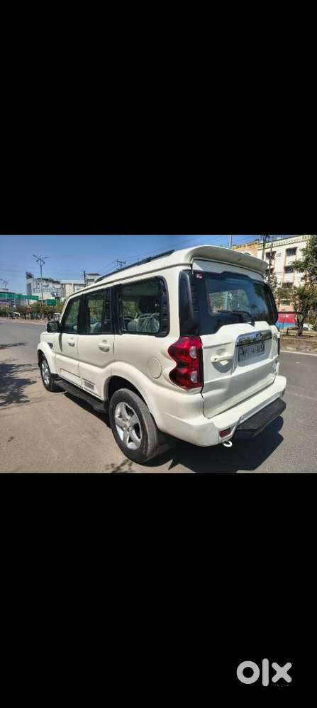 Mahindra Scorpio S11 Mt 7s, 2021