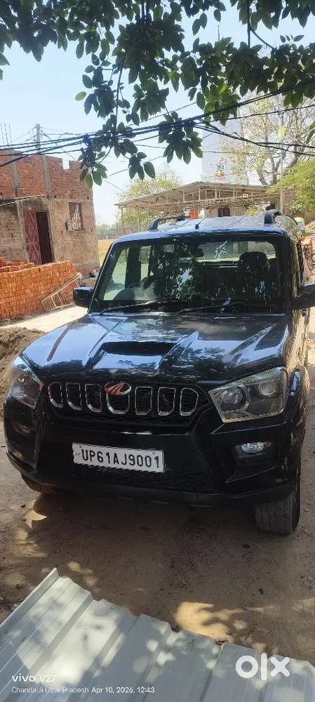 Mahindra Scorpio Classic S10