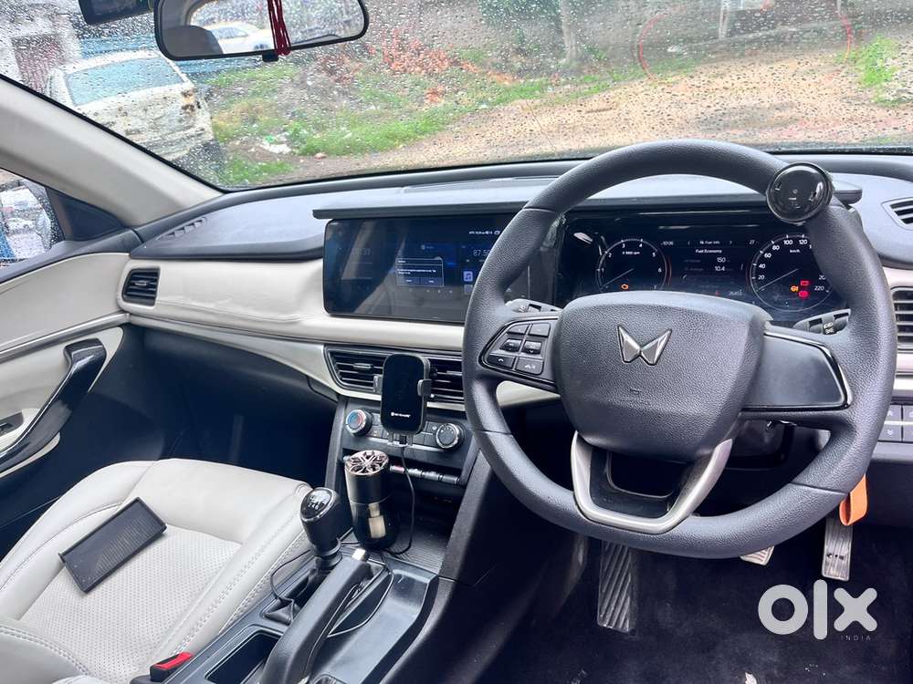 Mahindra Xuv700 Diesel Manual 2025