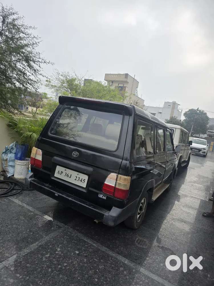 Toyota Qualis 2004 Diesel 398997 Km Driven