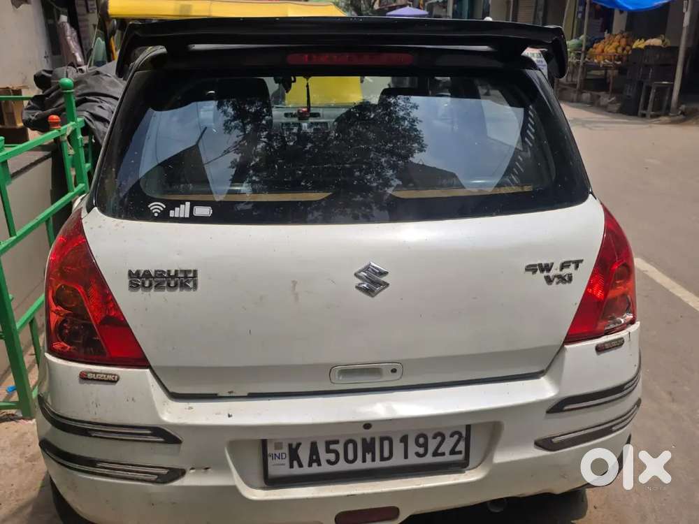 Maruti Suzuki New-gen Swift 2009 Petrol 105000 Km Driven