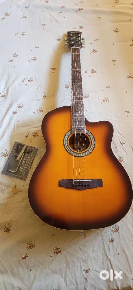 Guitar for sale