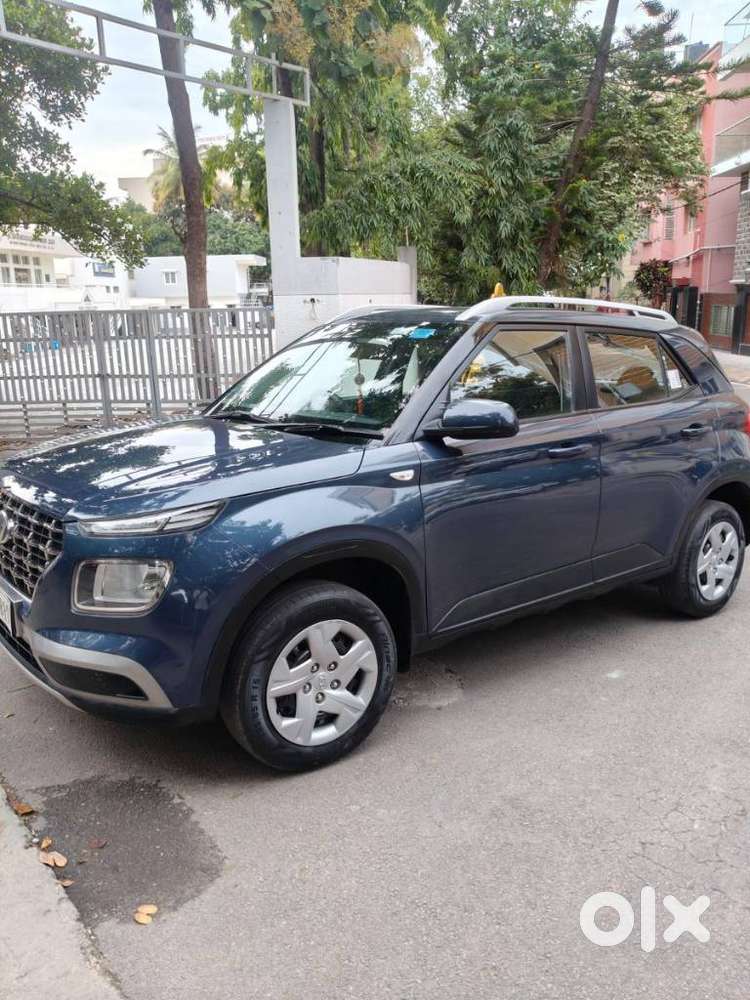 Hyundai Venue S, 2019, Petrol