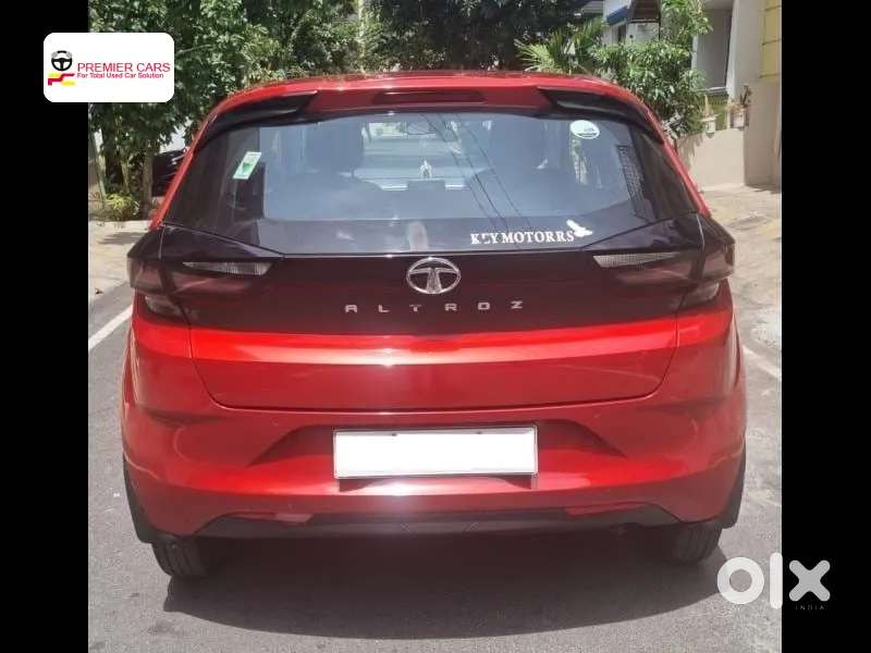Tata Altroz XE Petrol, 2021, Petrol