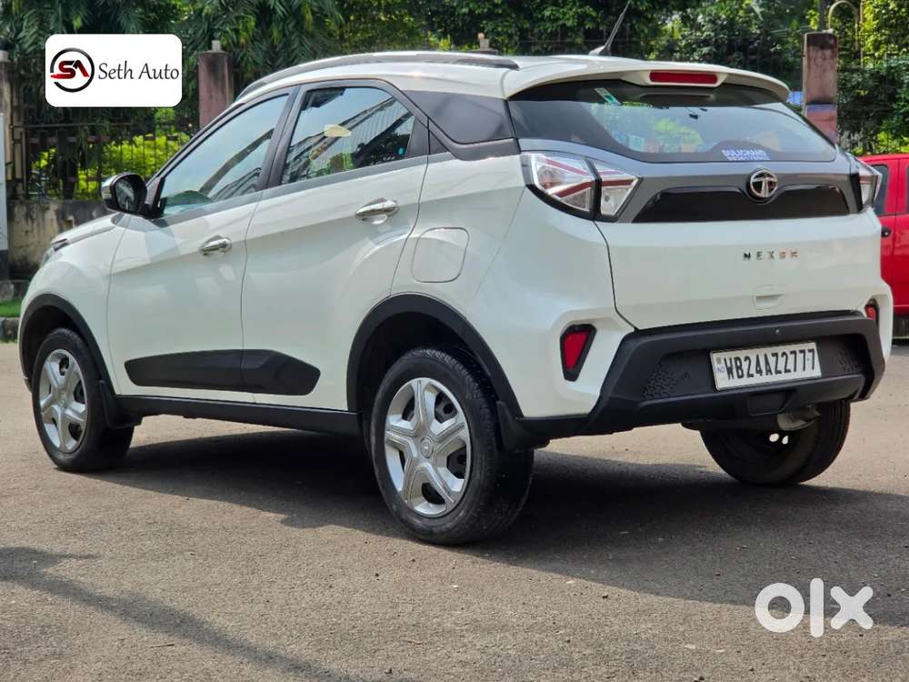 Tata Nexon 1.2 Revotron Xm (s), 2020, Petrol