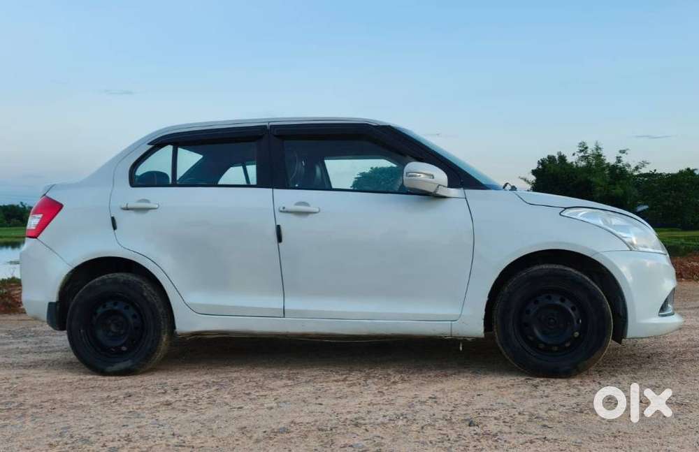 Maruti Suzuki Swift Dzire Vdi (o), 2017, Petrol