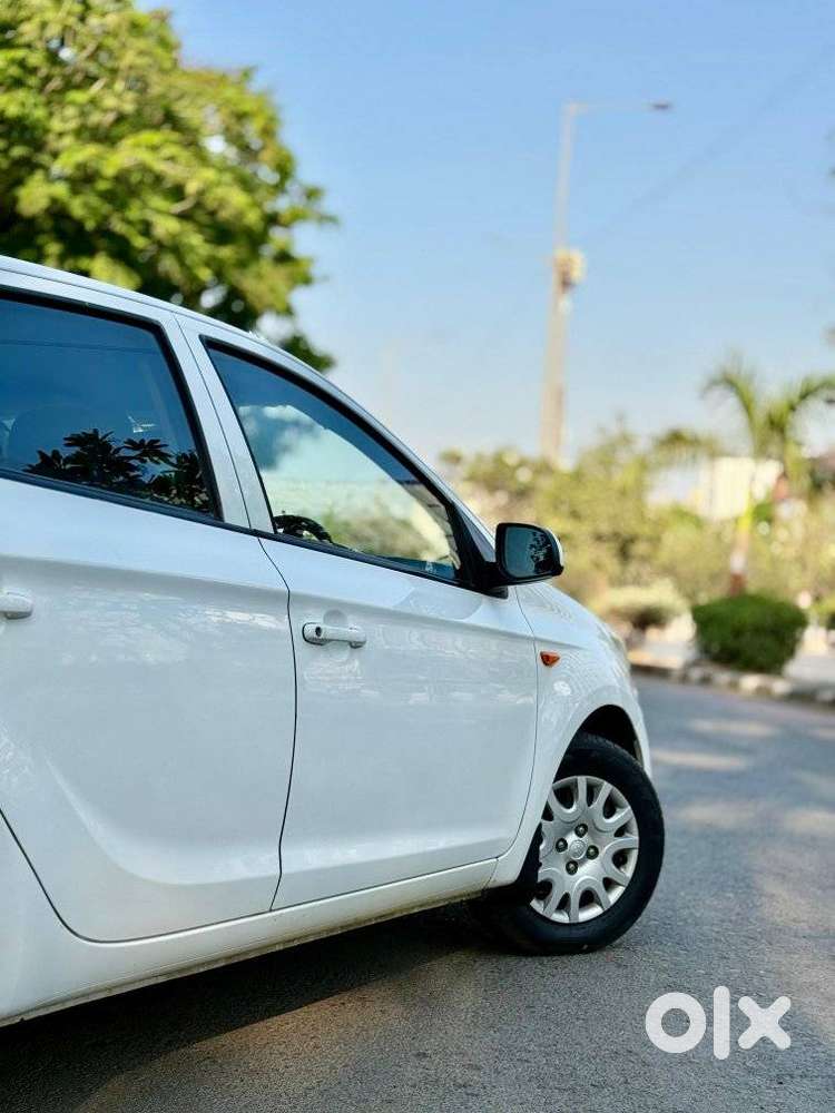 Hyundai I20, 2011, Petrol