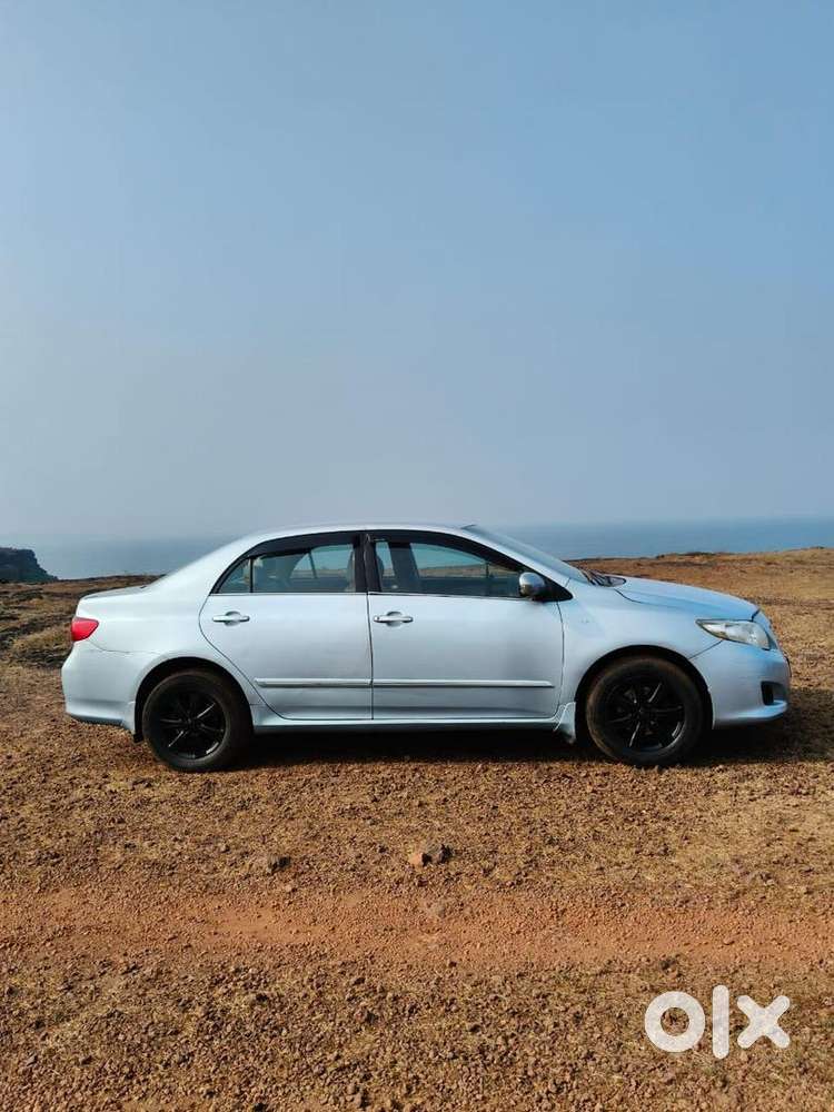Toyota Corolla Altis 2010 Cng & Hybrids Good Condition