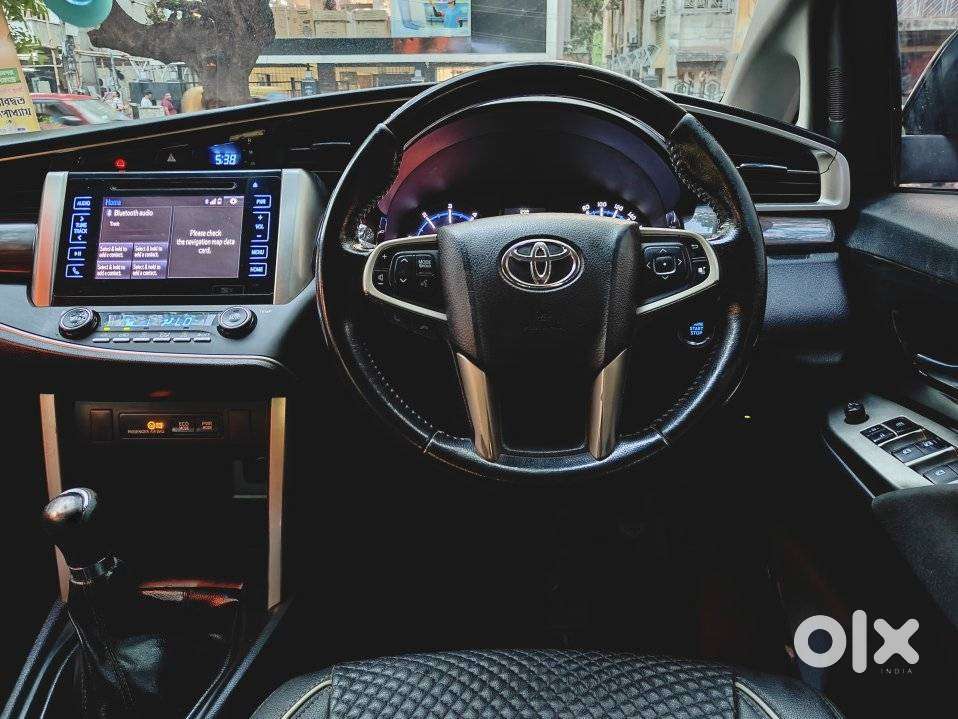 Toyota Innova Crysta 2.4 V 8 Str, 2018, Diesel