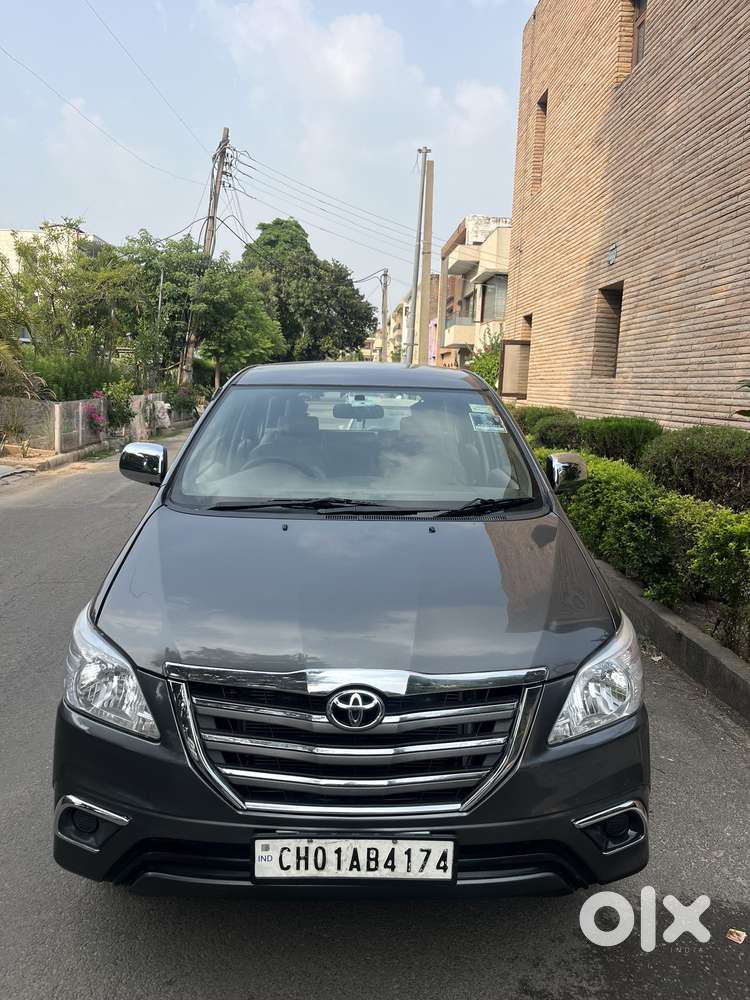 Toyota Innova 2.5 G4 Diesel 8-seater, 2010, Diesel