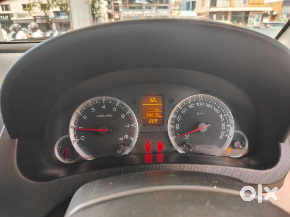Maruti Suzuki Dzire 1.2 Zxi, 2012, Petrol