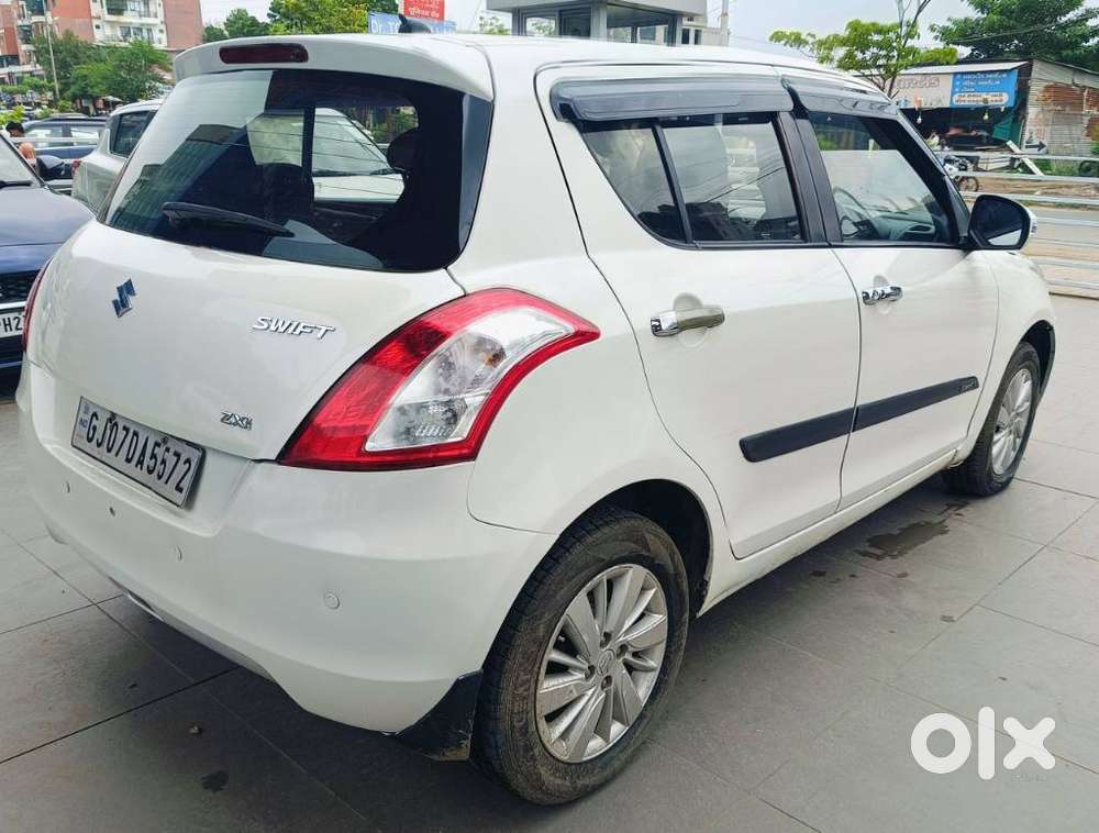 Maruti Suzuki Swift Zxi, 2017, Petrol