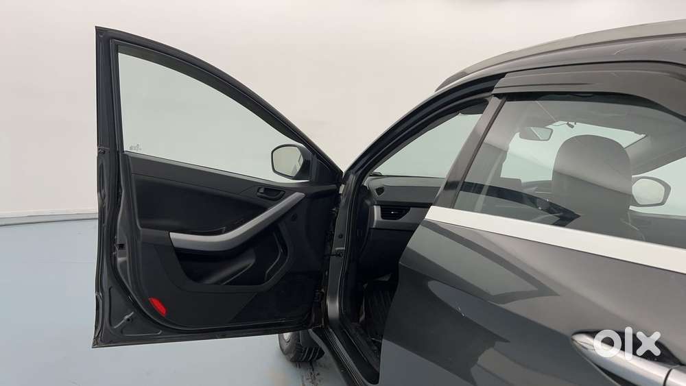 Tata Nexon 1.5 Revotorq Xma Amt (s), 2021, Diesel