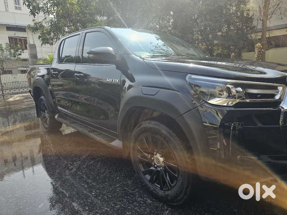 Toyota Hilux 2025 Diesel 2300 Km Driven