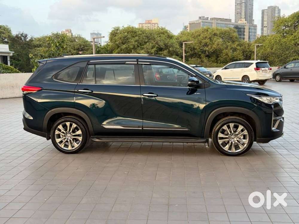 Toyota Innova Hycross 2.0 Zx (o) Hybrid 7 Str, 2026, Petrol