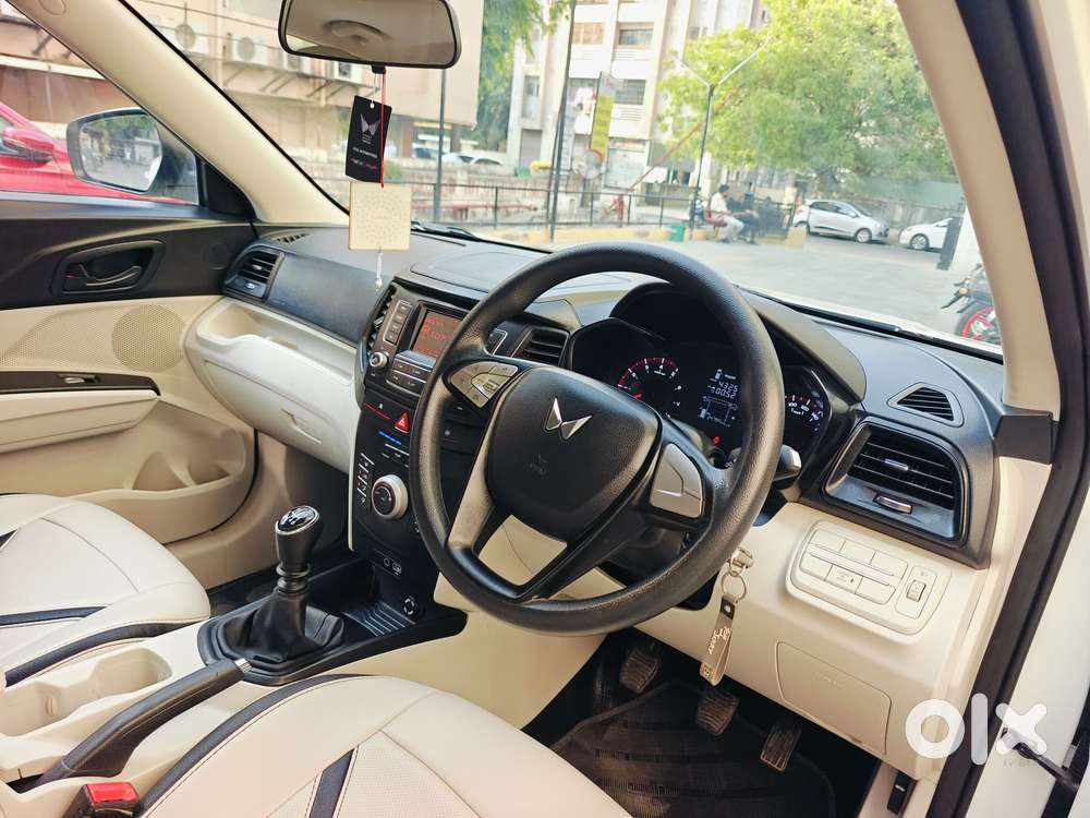 Mahindra Xuv300 W6, 2024, Petrol