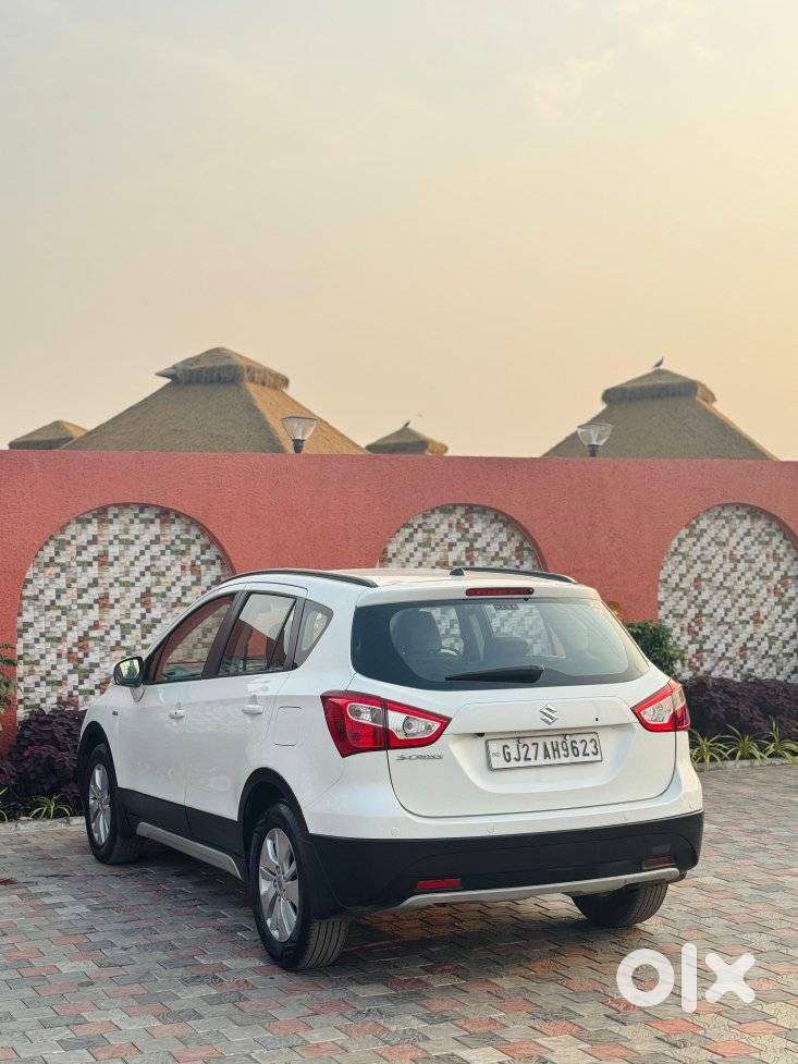 Maruti Suzuki S-cross Zeta 1.6, 2015, Diesel