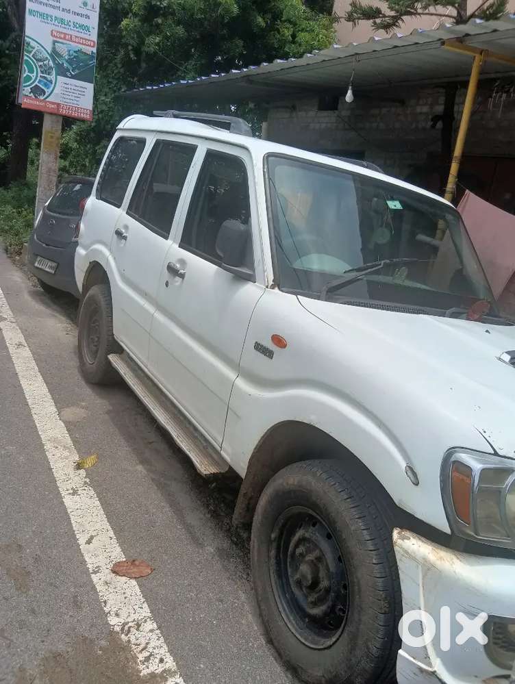 Mahindra Scorpio Classic Mt 2004