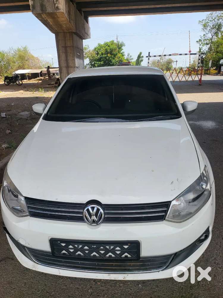 Volkswagen Vento 2013 Petrol 150000 Km Driven