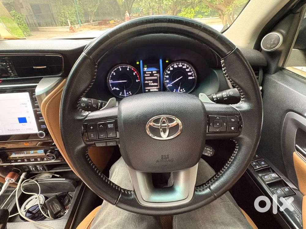 Toyota Fortuner 4x2 At 2.8 Diesel, 2021, Diesel