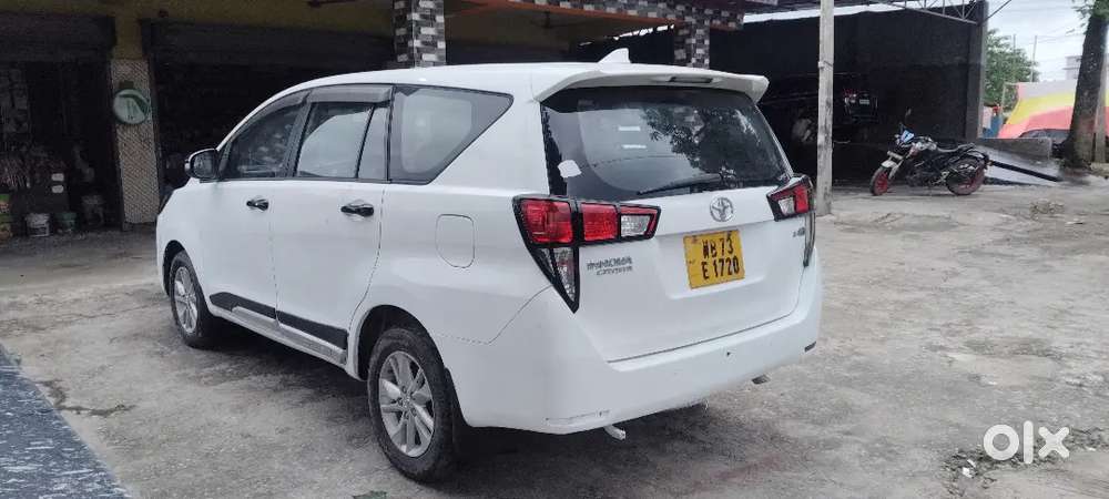 Toyota Innova Crysta 2017