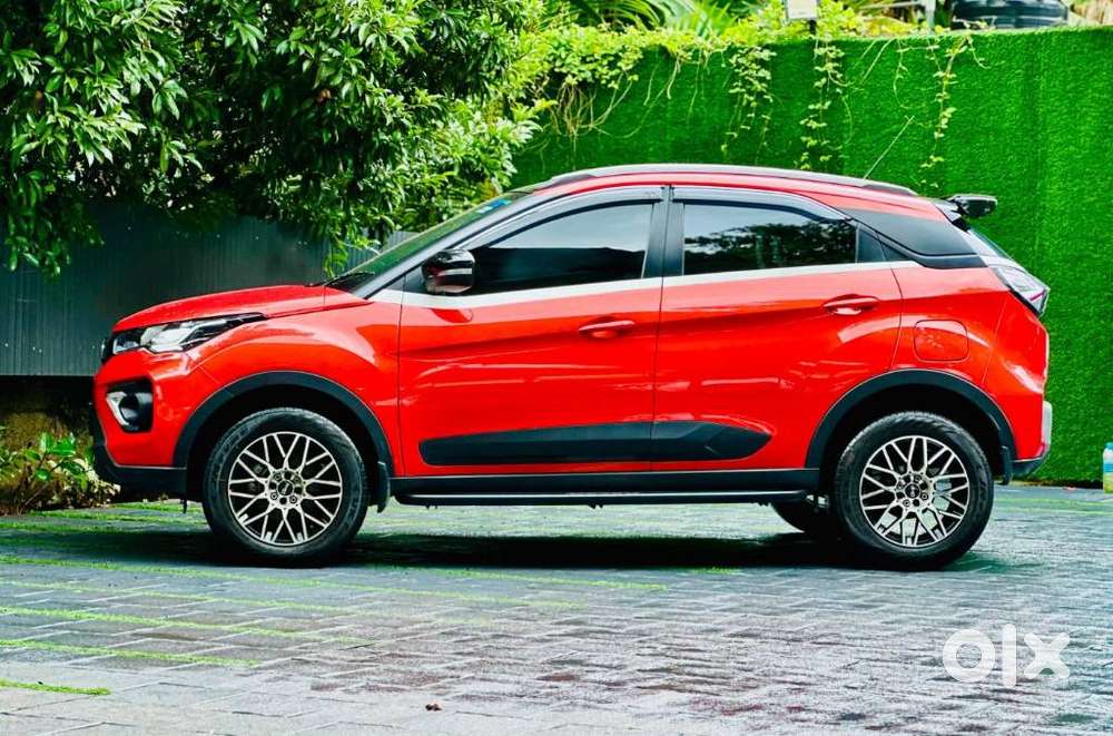 Tata Nexon 1.2 Revotron Xm (s), 2022, Petrol