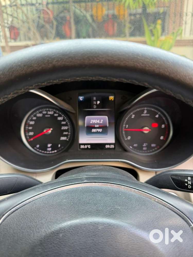 Mercedes-benz Diesel 2018 Car