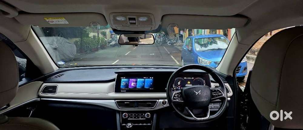 Mahindra Xuv700 2.2 Ax 7 Diesel Mt Str, 2023, Diesel