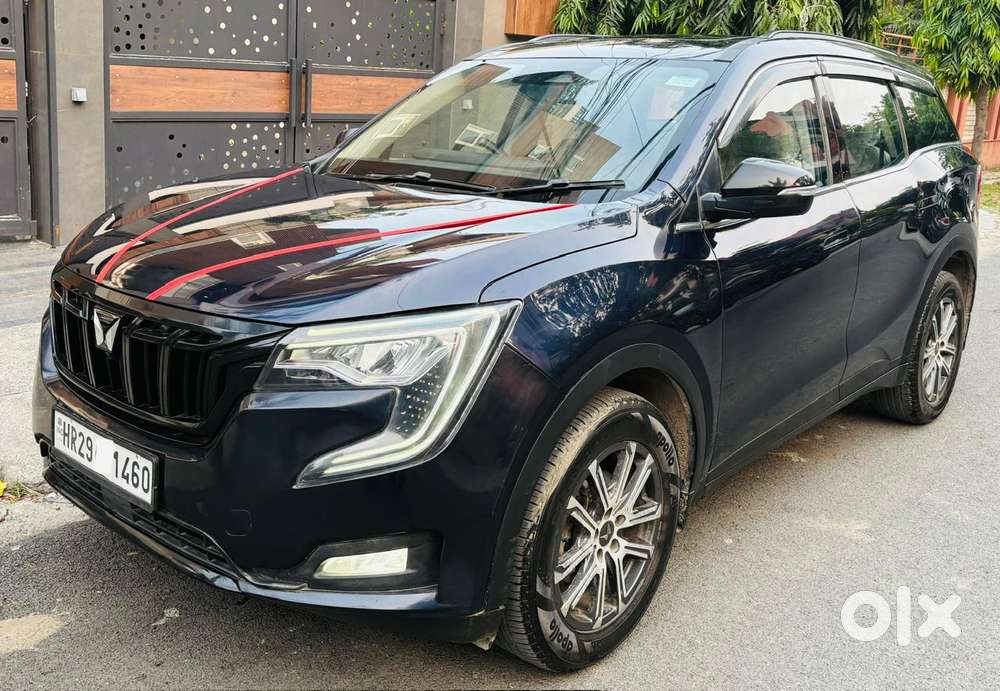 Mahindra Xuv700 2.0 Ax 7 Petrol At Str, 2022, Petrol