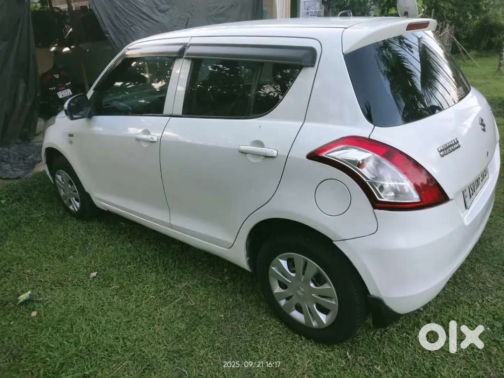 2013 Maruti Suzuki Swift ऑटोमैटिक