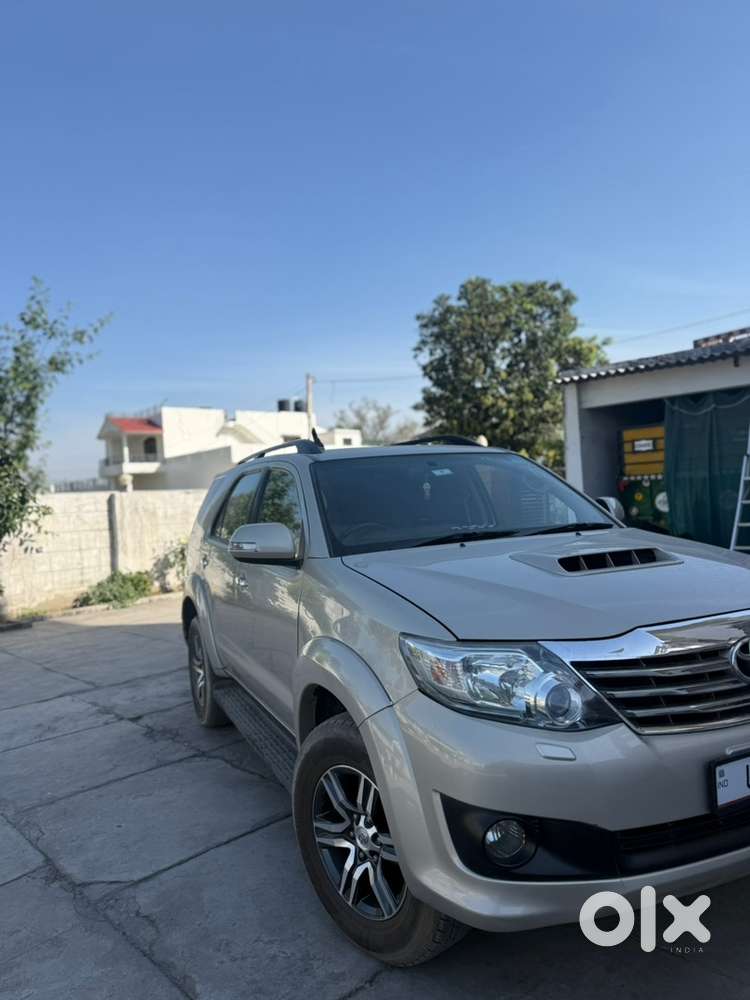 Toyota Fortuner Diesel 2013