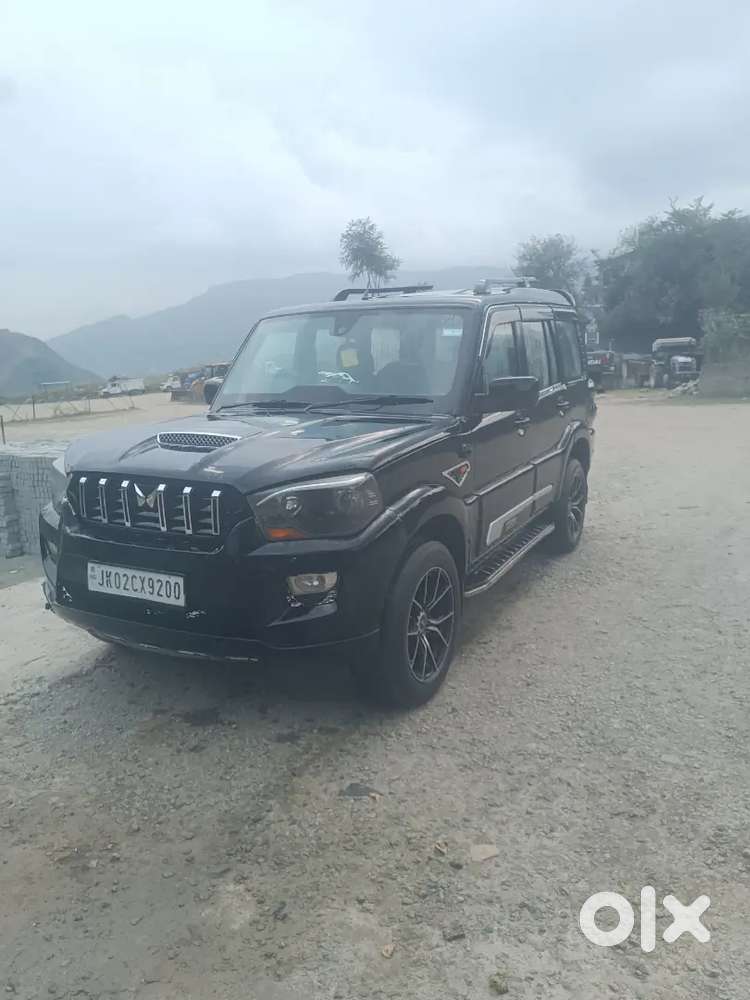 Mahindra Scorpio Classic 2017