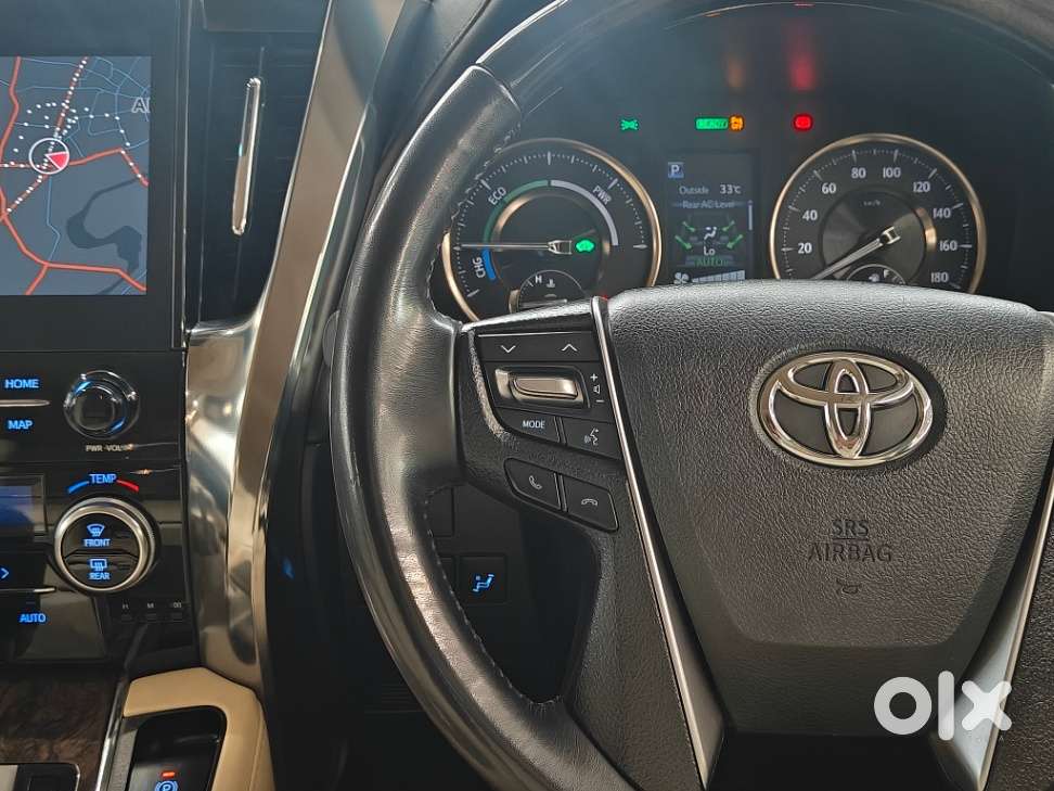 Toyota Vellfire Vip – Executive Lounge, 2023, Petrol