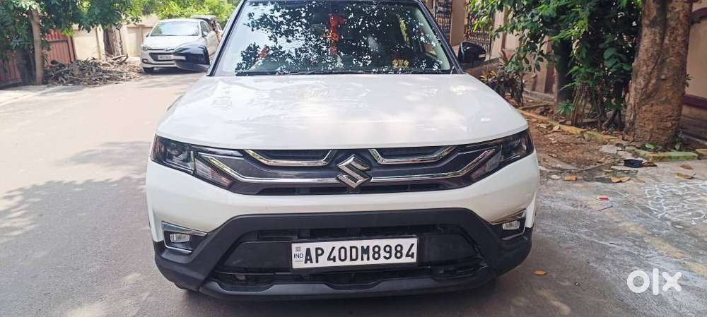 Maruti Suzuki Brezza 1.5 Vxi Smart Hybrid, 2024, Petrol