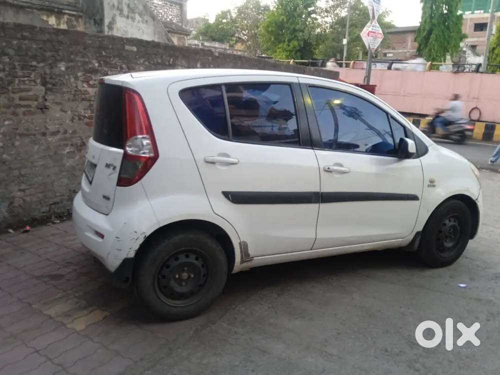 Maruti Suzuki Ritz 2011 Diesel 200000 Km Driven