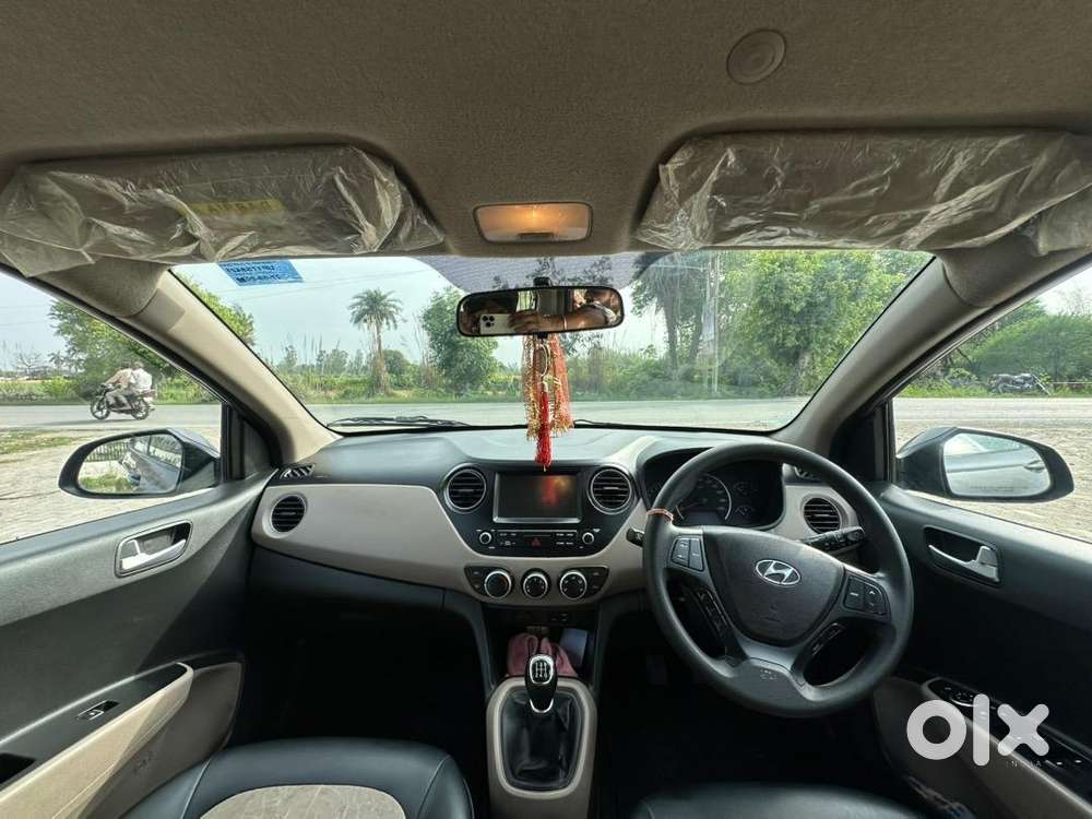 Hyundai Grandi10 Sports Petrol Bs6 Well Maintained.