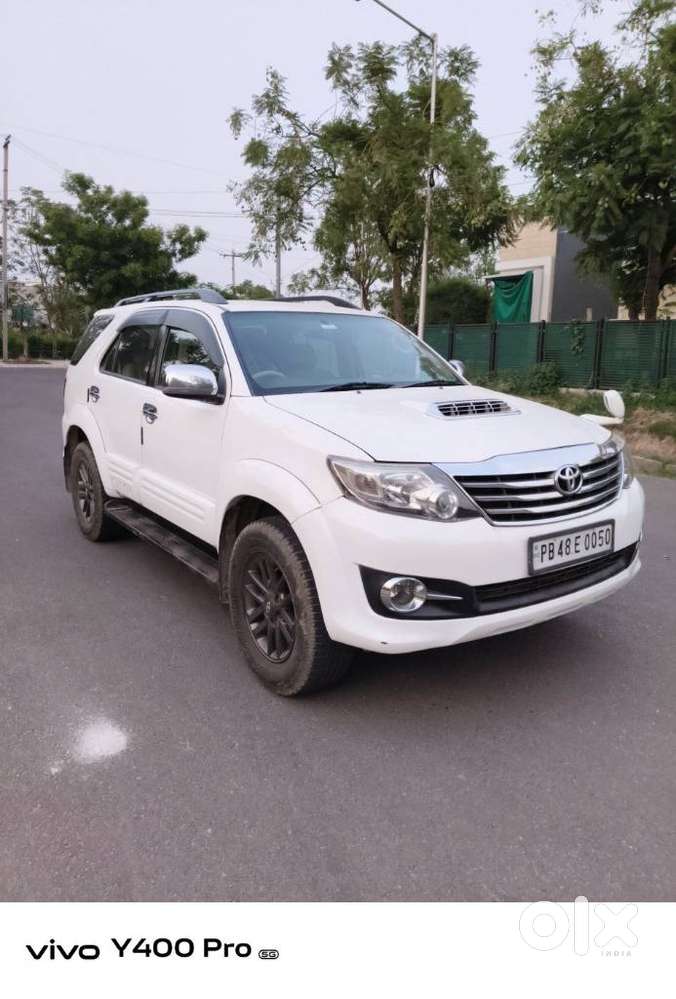 Toyota Fortuner, 2010, Diesel