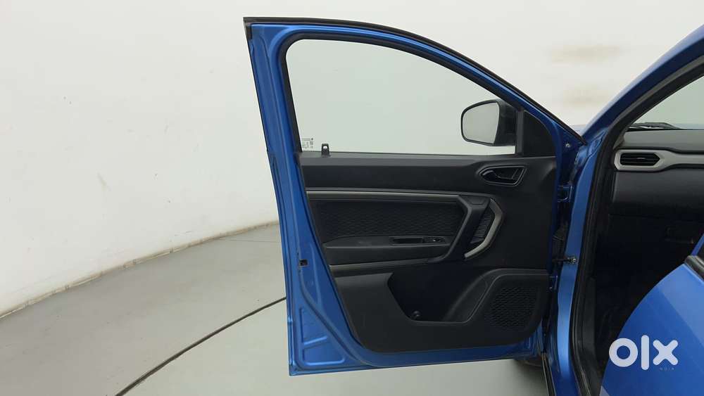 Renault Kiger Rxz, 2022, Petrol