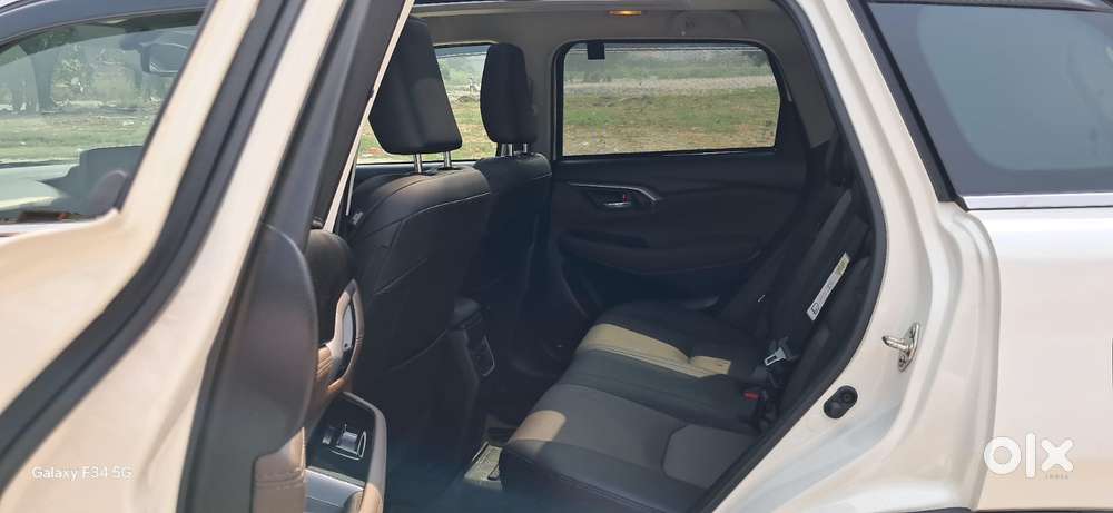 Toyota Urban Cruiser Hyryder 1.5 V Hybrid, 2024, Petrol