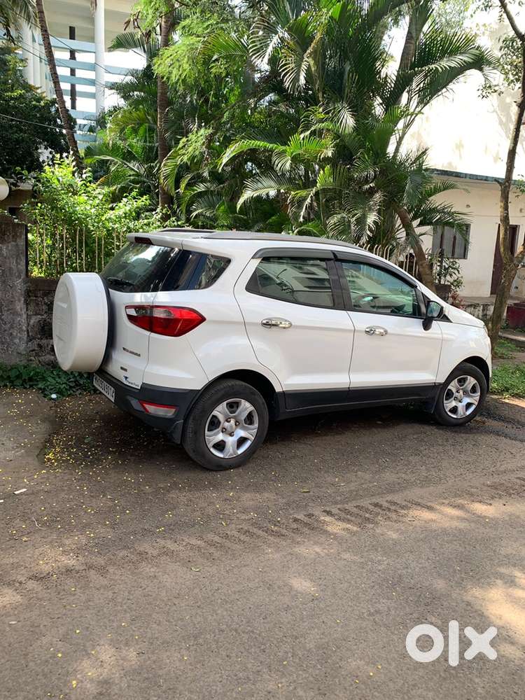 Ford Escort Sport 2015