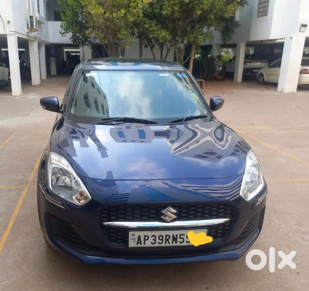 Maruti Swift Nov 2022, Vxi Petrol, Automatic, Less Used , Blue
