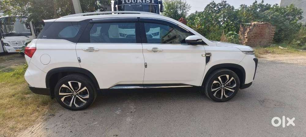 Mg Hector Plus, 2024, Petrol