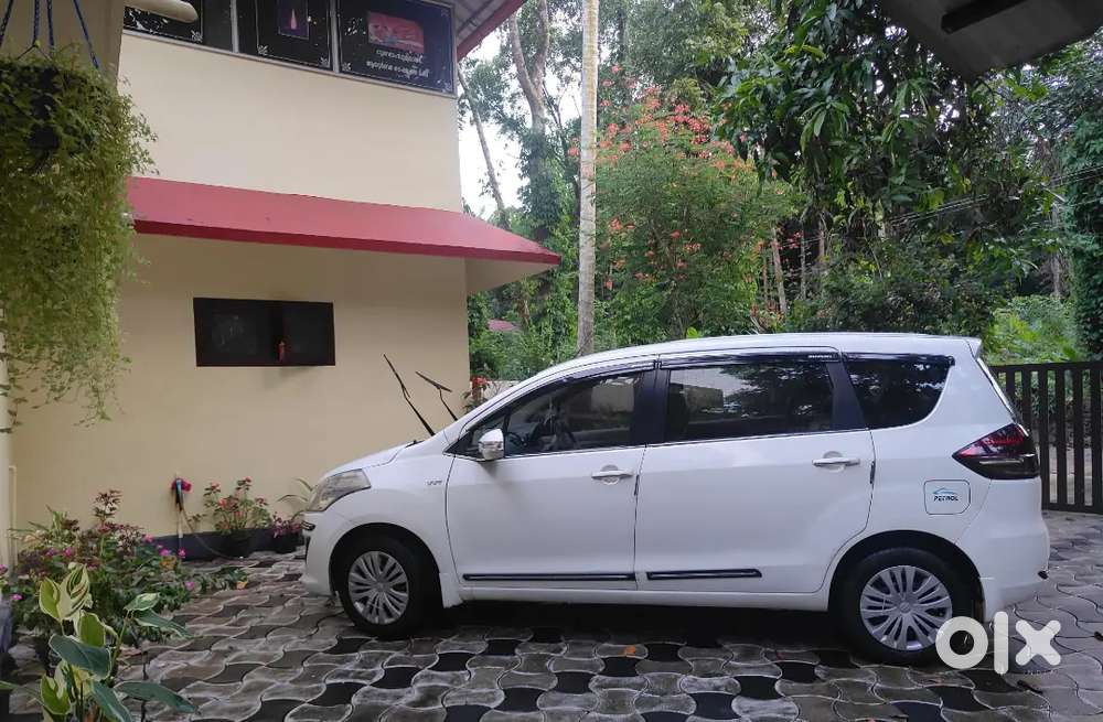 Maruti Suzuki Ertiga 2013