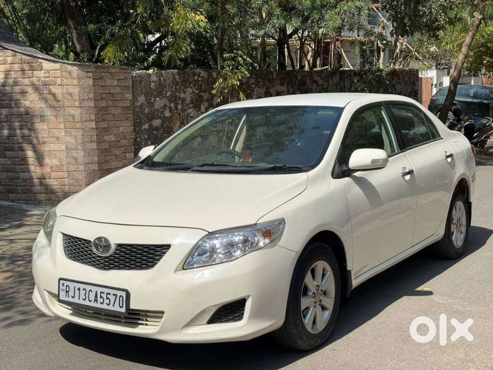 Toyota Corolla Altis 2010-2013 1.8 Sport, 2011, Diesel