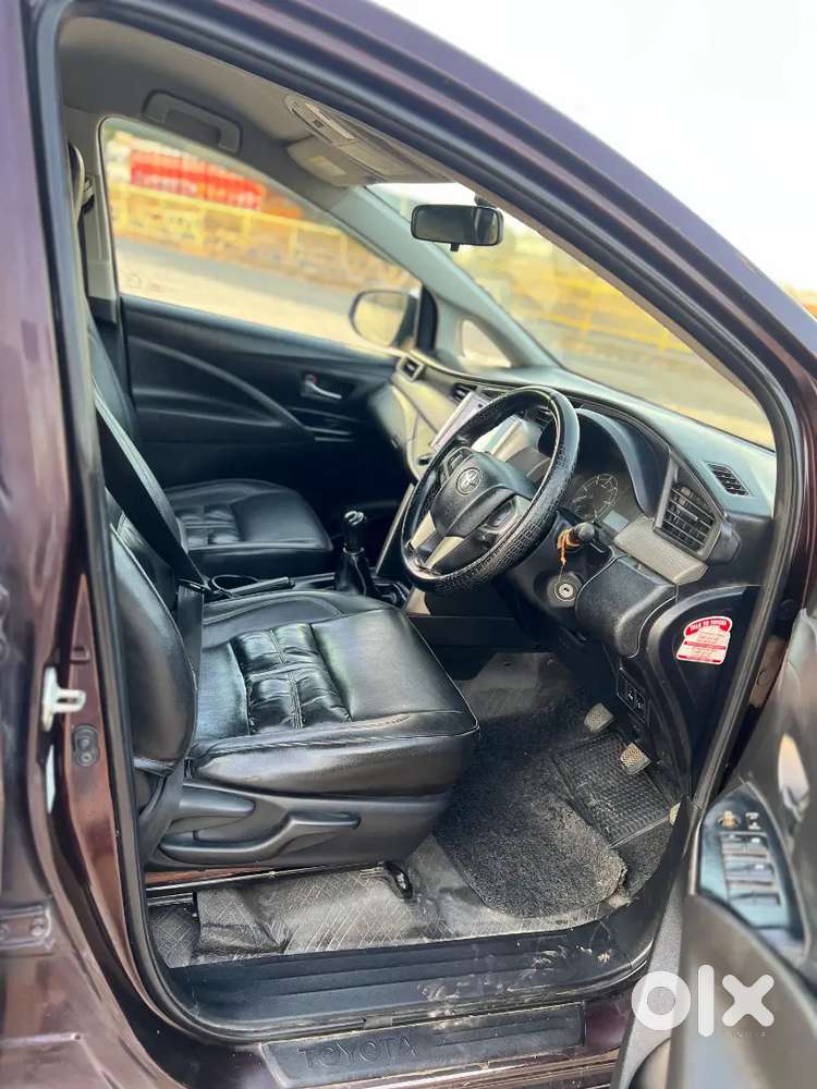 Toyota Innova Crysta 2019